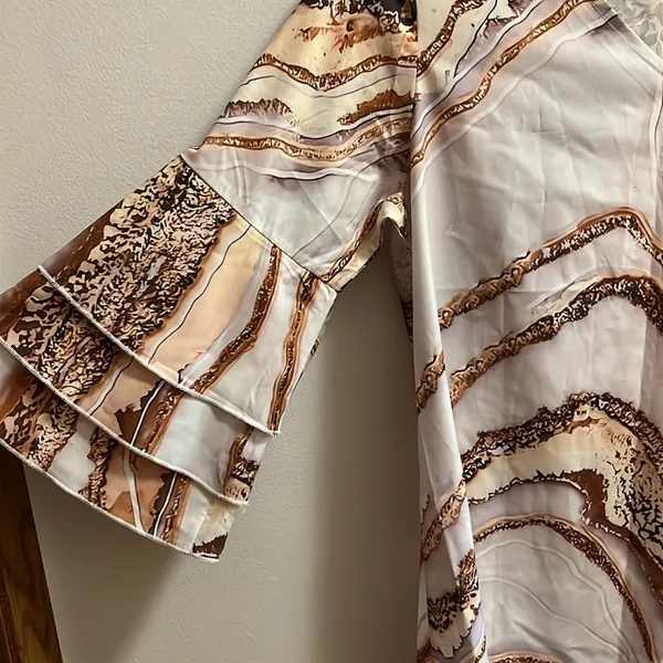 White & Gold Marble print dress NWOT - Image 5