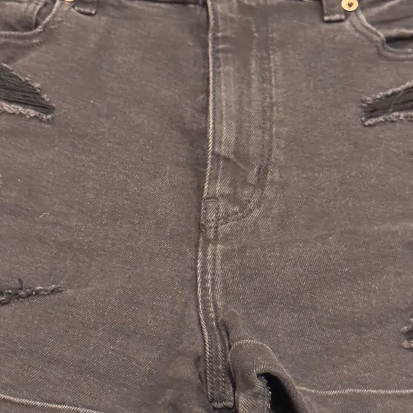 American Eagle High waisted distressed black‎ denim jean shorts Women's 8 - Image 5