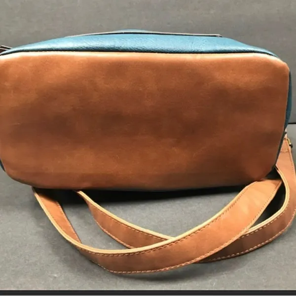 Bueno leather shoulder/hand bag - Image 6