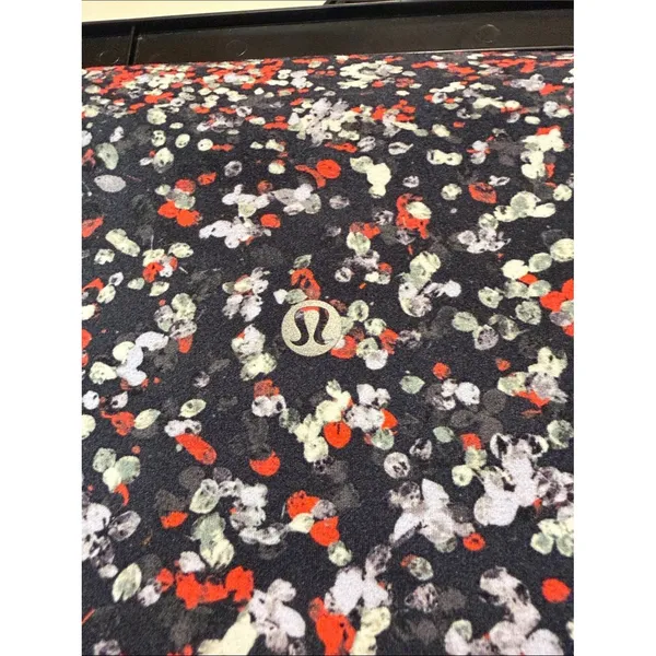 Lululemon Align Pant 28" Inseam in Water Blossom Multi Athletic Gym Size 8 - Image 5