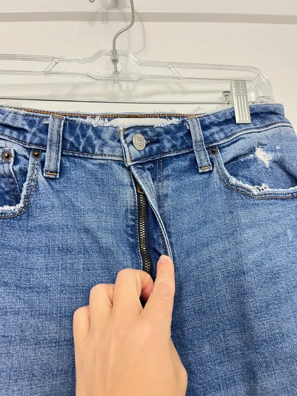 Abercrombie & Fitch Size 28/6 Short High Rise Skinny Jeans Distressed - Image 4