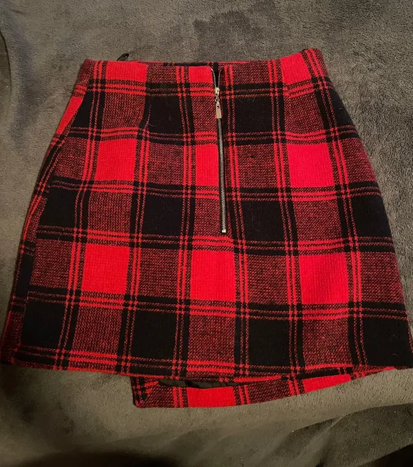 SheIn Plaid Skirt - Image 2