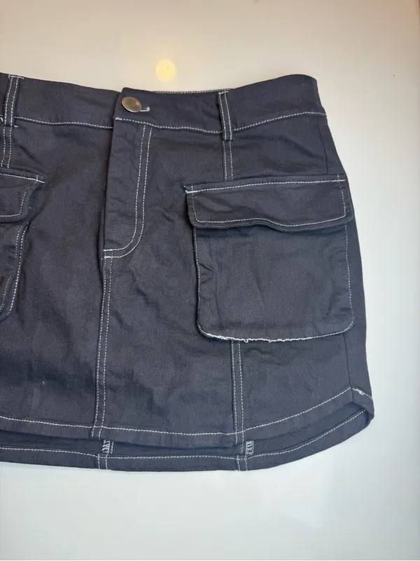 American‎ Threads Black Cargo Pocket Mini Skirt Size M - Image 4