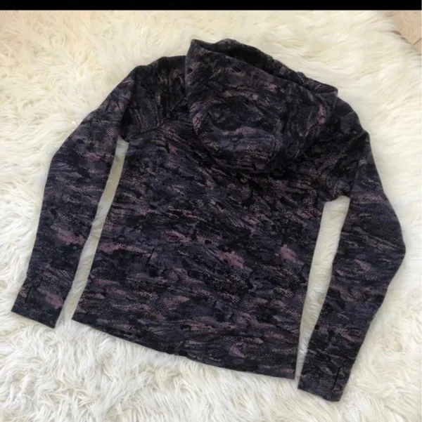 Lululemon EUC  purple scuba hoodie ~ 6 - Image 6
