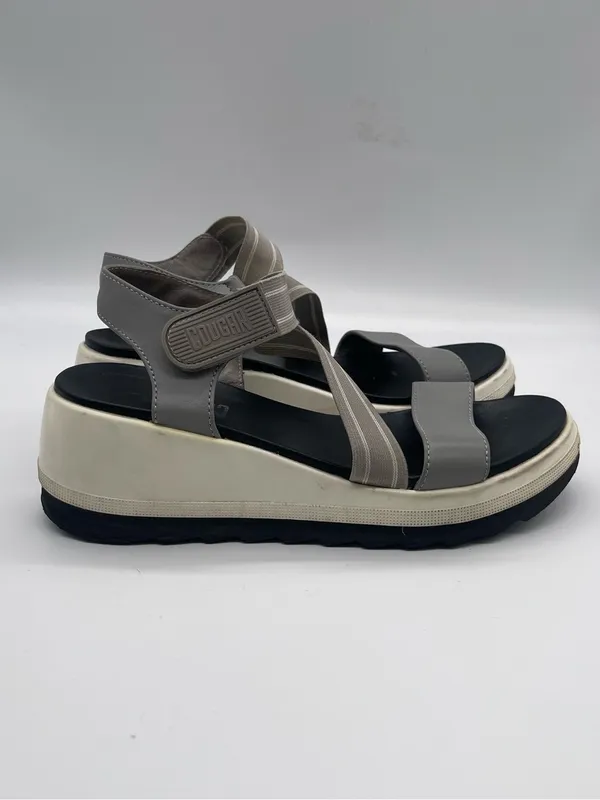 Cougar Platform Sport Sandal in Gray and Cream - Image 7