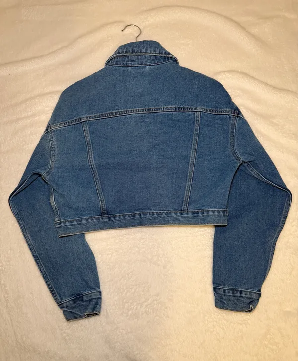 ASOS Women’s Blue Cropped Denim Jacket Fall Button Front Pockets US 4 UK 8 - Image 4