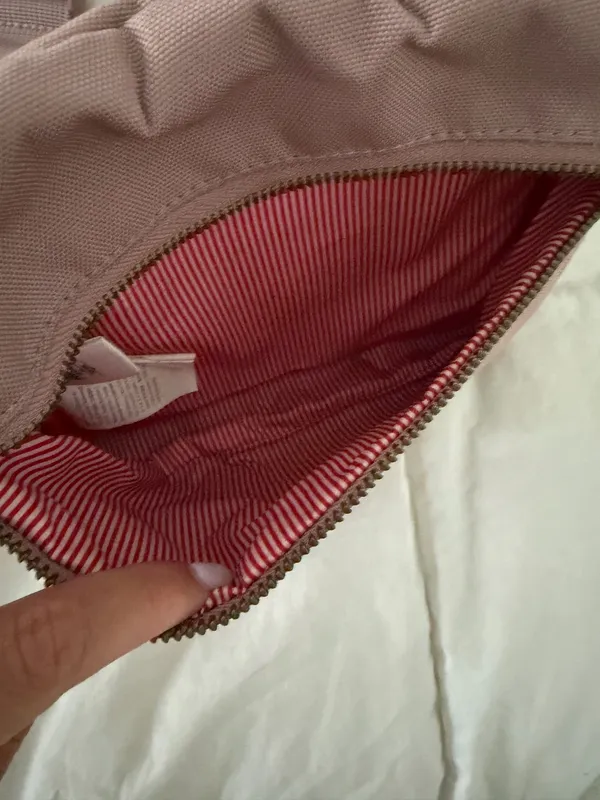 Herschel Fanny Pack - Image 4
