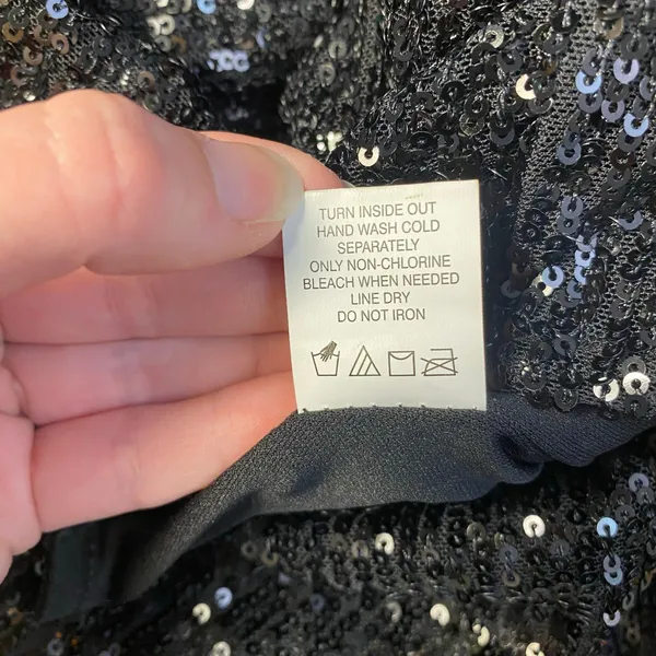 Love on‎ a Hanger Sequined Mini Skirt Juniors Size 7 Black Party - Image 8