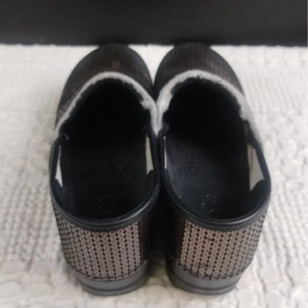 Dansko Women's Silver Shoes/Clogs/Slip-ons Size 41 SKU 3339 - Image 2