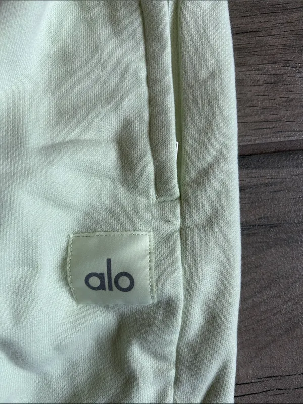 ALO Yoga Mint Green sweat Pants - Image 2