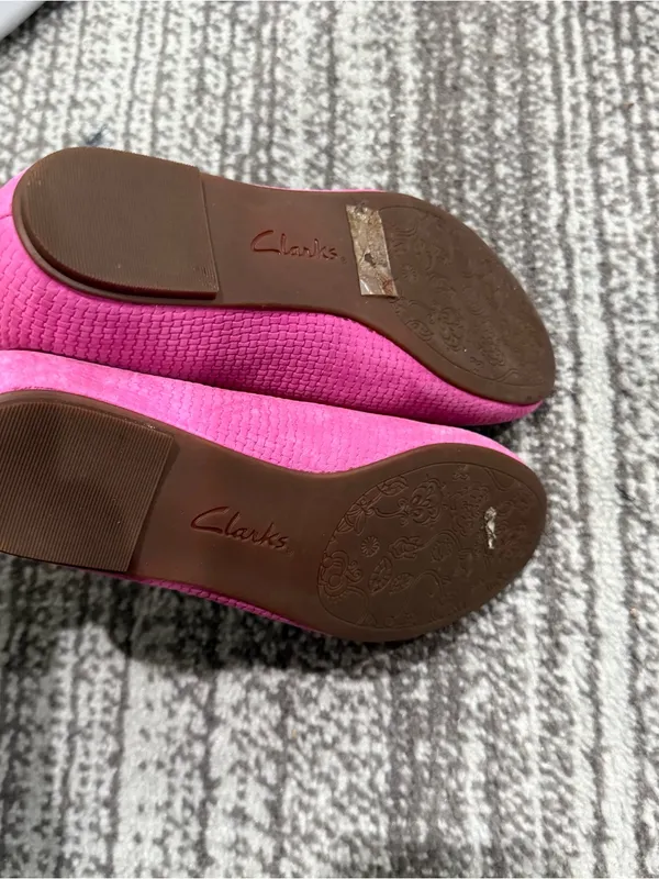 Clarks Artisan Pink Tige De Cuir Loafers Suede Flats size 6M - Image 6