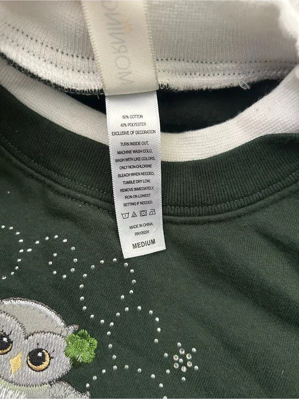 Morning Sun green crewneck sweatshirt winter embroidered owl shirt woman’s M - Image 6