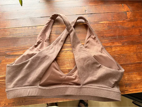 P'tula Sports Bra - Image 2