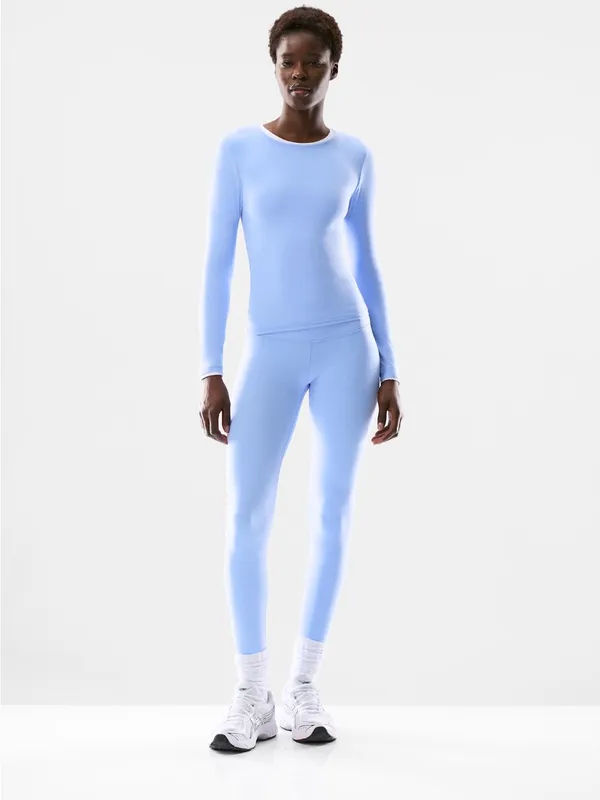 NWT Aritzia Golden BUTTER Cheeky Hi-Rise 26" Legging day flower blue size 10 - Image 3