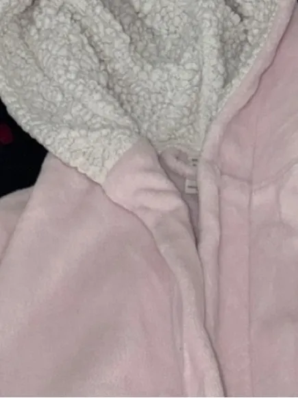 Victoria’s Secret Pink Gold Sequins logo Sherpa Bathrobe - Image 14