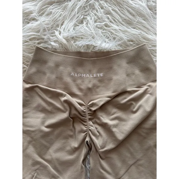 Alphalete Amplify Ultra High Rise Biker Short 4.5” Linen Size Large - Image 4