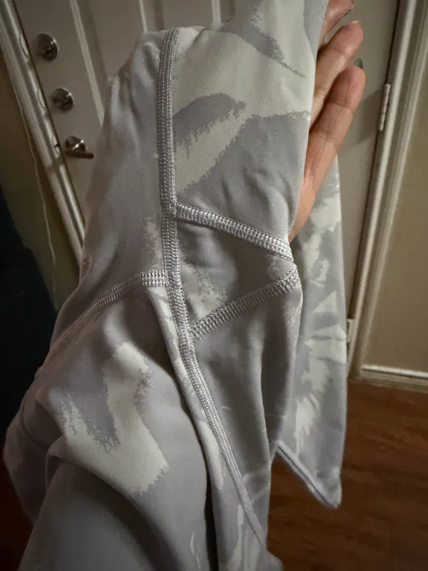 Lululemon Leggings - Image 4