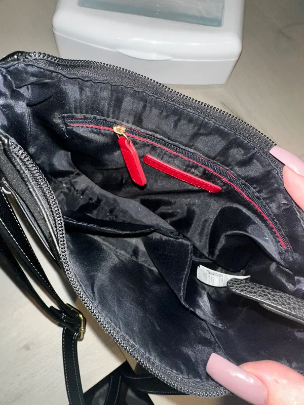 Tommy Hilfiger Purse - Image 2