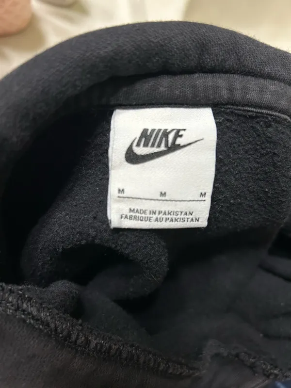Nike Black Hoodie - Image 2