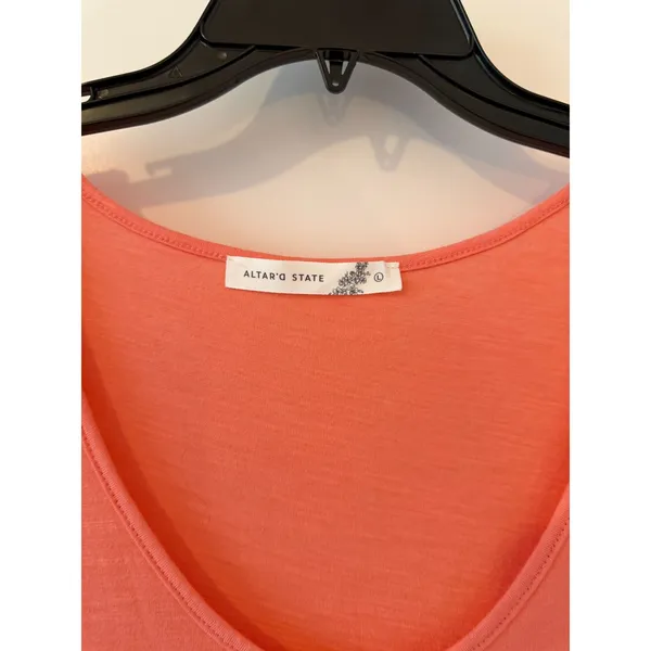 Altar’d State Top – Size Large - Image 4
