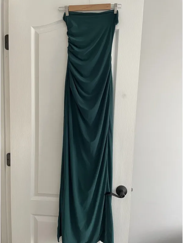 Club L Maxi Dress Green - Image 3