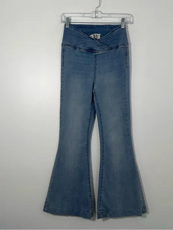 Free People We The Free Venice Beach Flare Jeans Criss Cross Waist Size 26 - Image 2