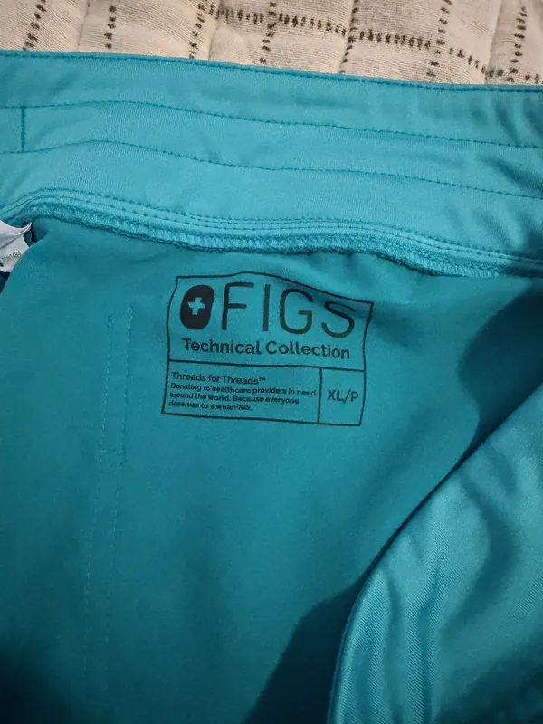 FIGS Scrub Pants - Image 3