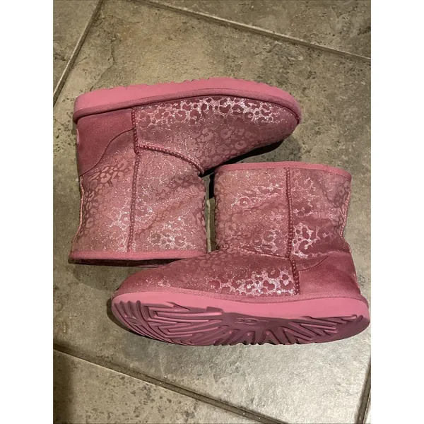 UGG Classic Short Pink Leopard Metallic Boots Womens 5 Sheepskin Lined - Image 13