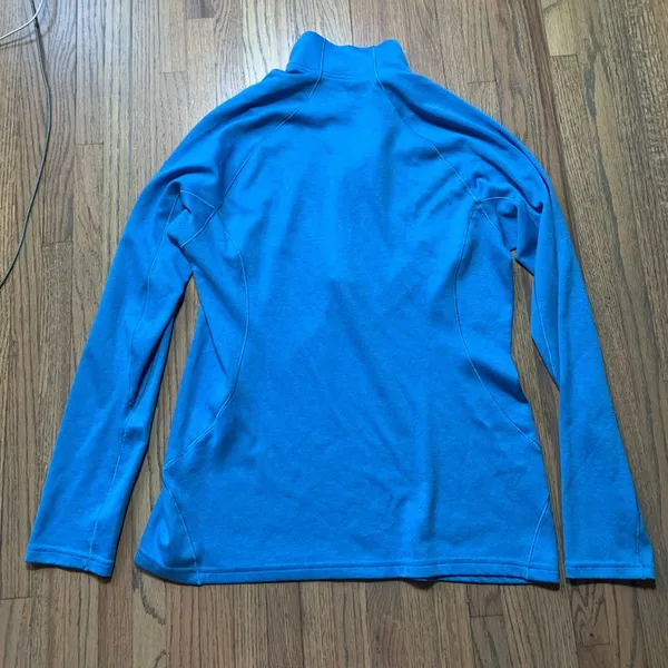Patagonia capilene3midweight medium blue 1/4 zip - Image 4