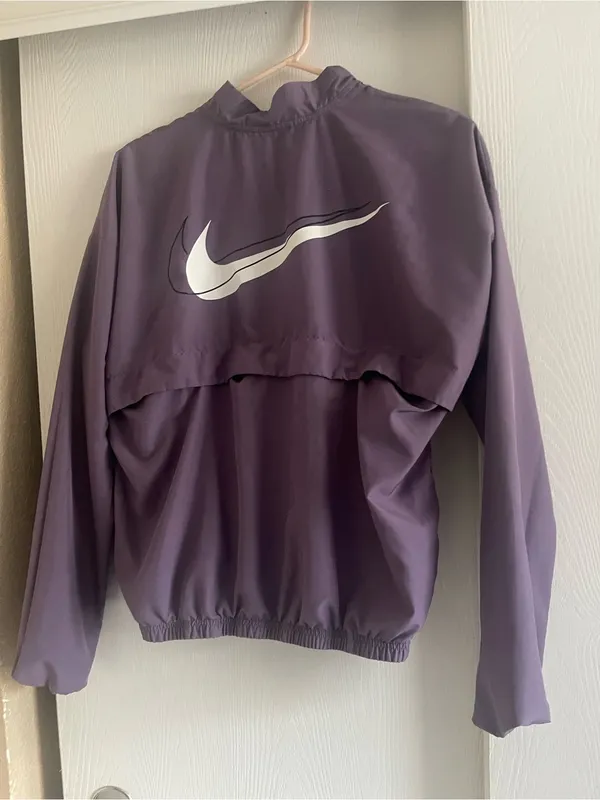 Nike Women's Plum Full-Zip Bomber Jacket - Image 3