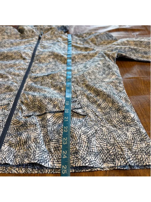 Hannah Windbreaker Jacket Size L Blue White Geometric Print Mesh Lined Packable - Image 9