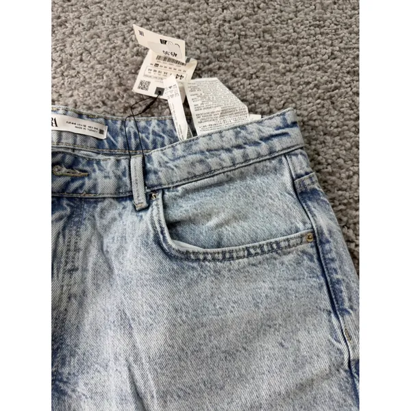 NWT Zara High Rise Straight Long Length Jeans Light Wash Acid Denim Size 12 EUR - Image 5