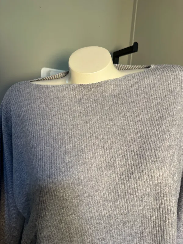 NWOT Zenana 2 pc skirt and top - Image 4