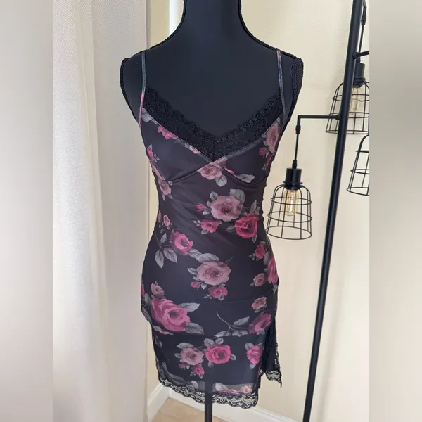 Motel Rocks Black Floral Lace Trim Mini Dress XS Goth Slip Y2K - Image 2