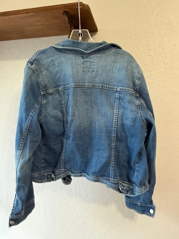 Classic Old Navy Jean Jacket Denim Jacket cottagecore teacher - Image 3