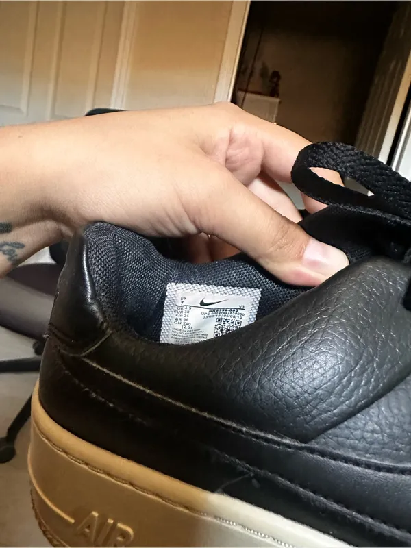 Nike Air Force 1 Black leather Sage Low Size 7 0118 - Image 6