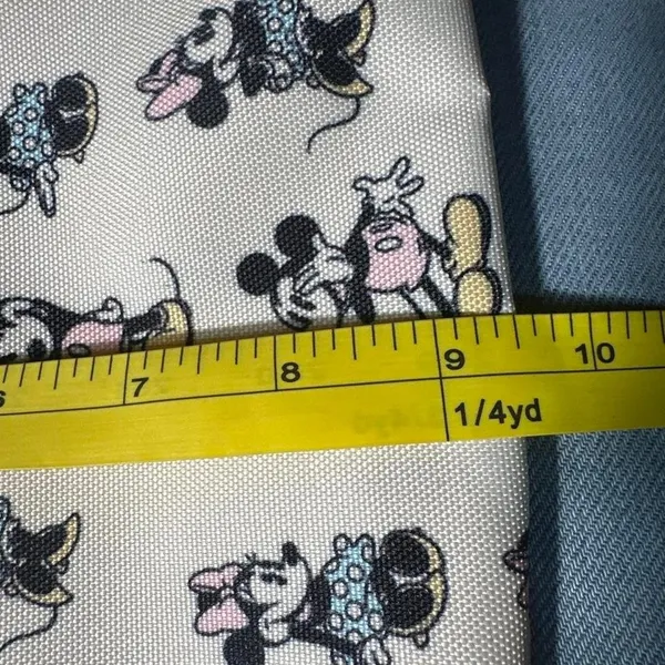 T346. Disney x Loungefly Mickey and Minnie Mouse crossbody bag - Image 6