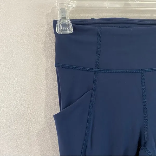 Lululemon‎ Time To Sweat Crop 23" Navy Blue Leggings Sz 4 - Image 9