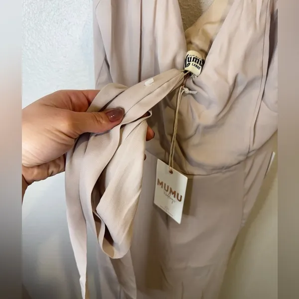 Show Me Your Mumu Jenn Maxi Dress in Cream Show Me‎ the Ring Crisp Size L - Image 12