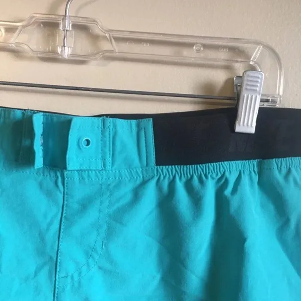 ‎Nike medium blue shorts - Image 4