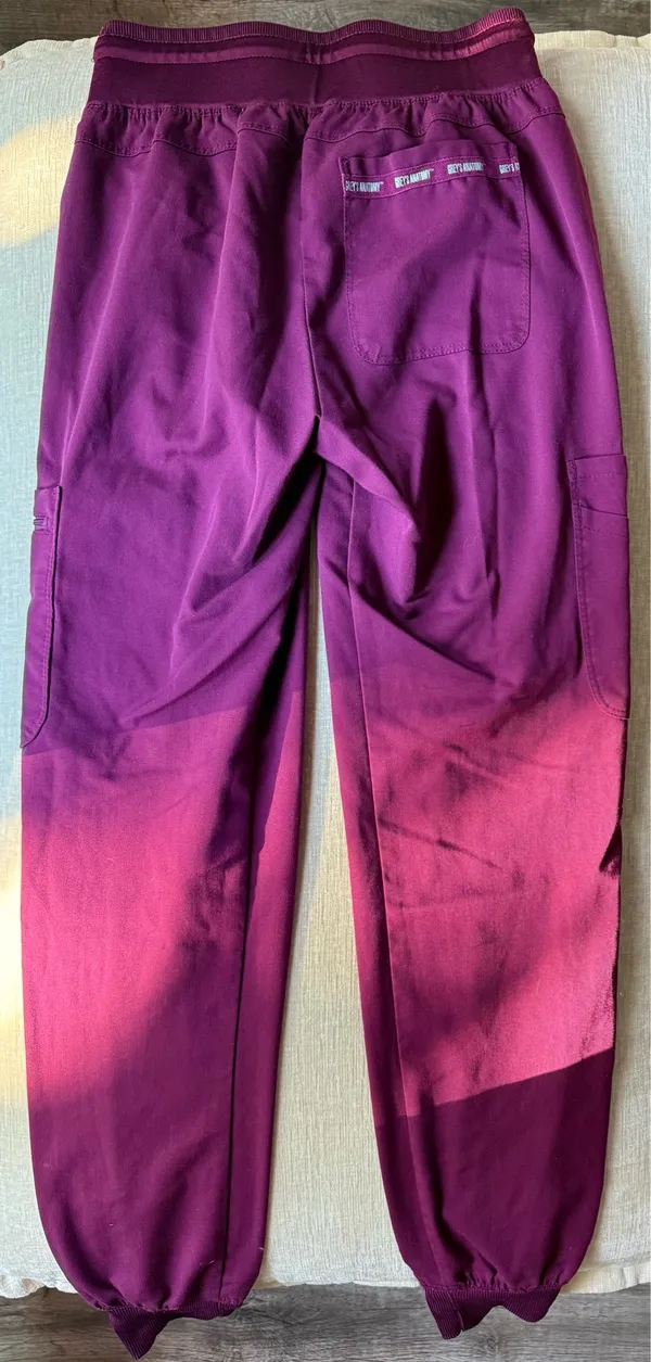 Greys Anatomy Scrub Set With Jacket - Image 4