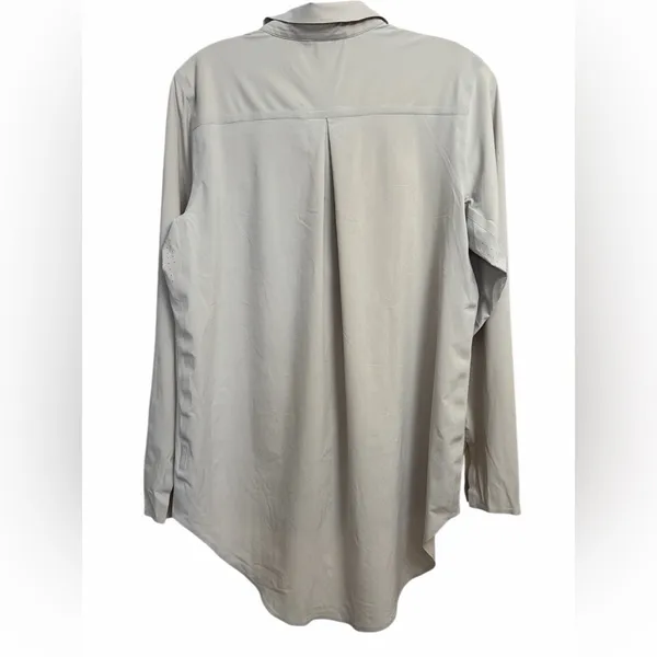 Athleta Urbanite Women's Beige Button Down Shirt - Image 4