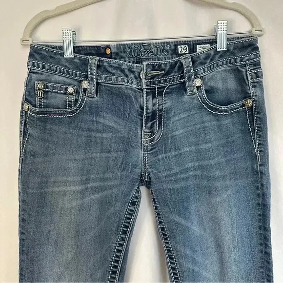 Miss Me Jeans Mid Rise Bootcut Embellished Back Pockets Cropped Womens Sz 29‎ - Image 2