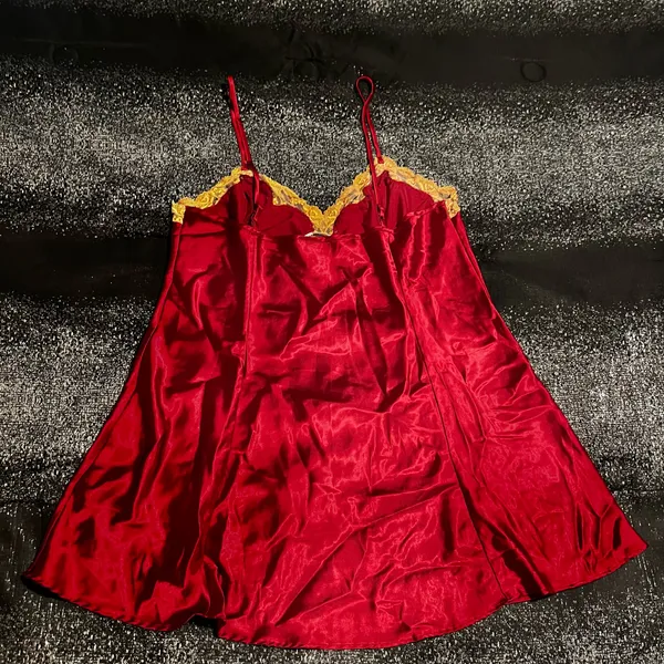 Womens large Victoria's Secret nightgown slip - Image 2