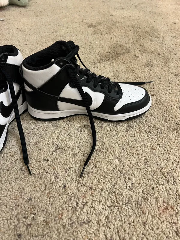Nike Jordan panda high top size 8 women’s  - Image 4