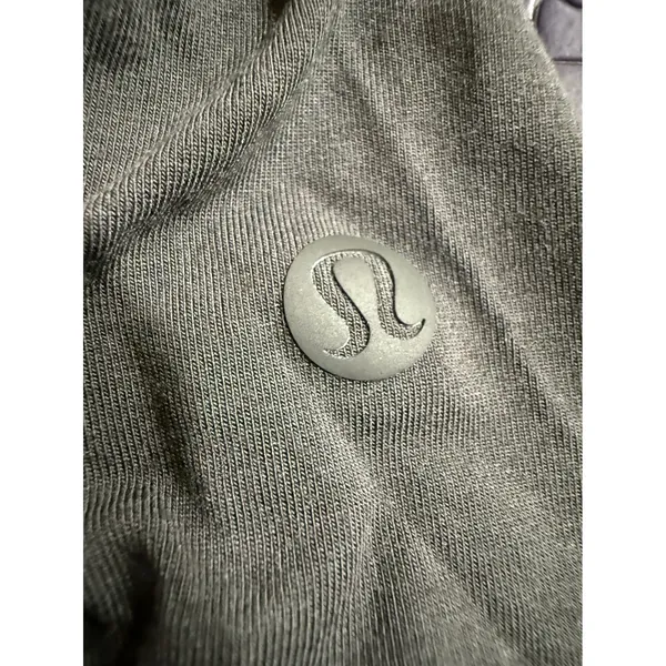 Lululemon Long Sleeve Top Grey Pleated Back‎ Athletic Athleisure Women's - Image 4