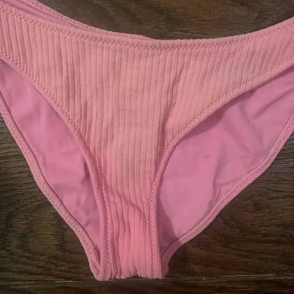 Pink Triangl Bikini - Image 3