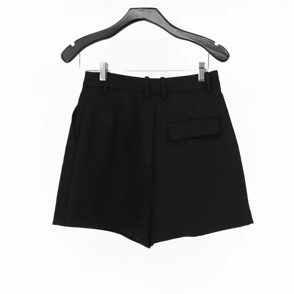 Zara Women's High Waisted Pleated Crepe Mini Shorts Black Small - Image 4