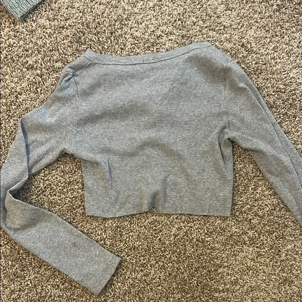 Brandy Melville John Galt Cropped Rib Top - Image 3