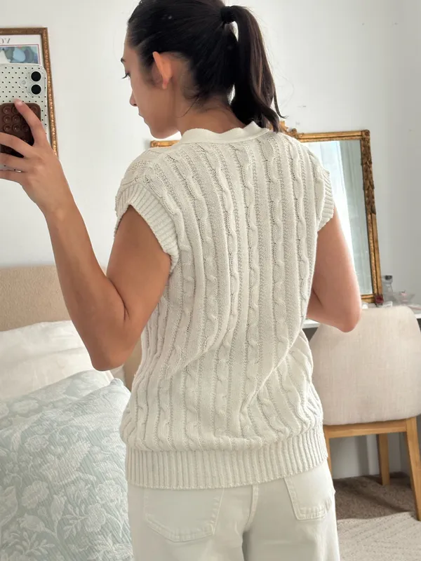 Thrifted knit vest White - Image 2
